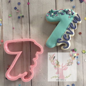 Number 7 Cookie Cutter – PinkyPrintsCo