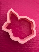 Load image into Gallery viewer, Rose Cookie Cutter