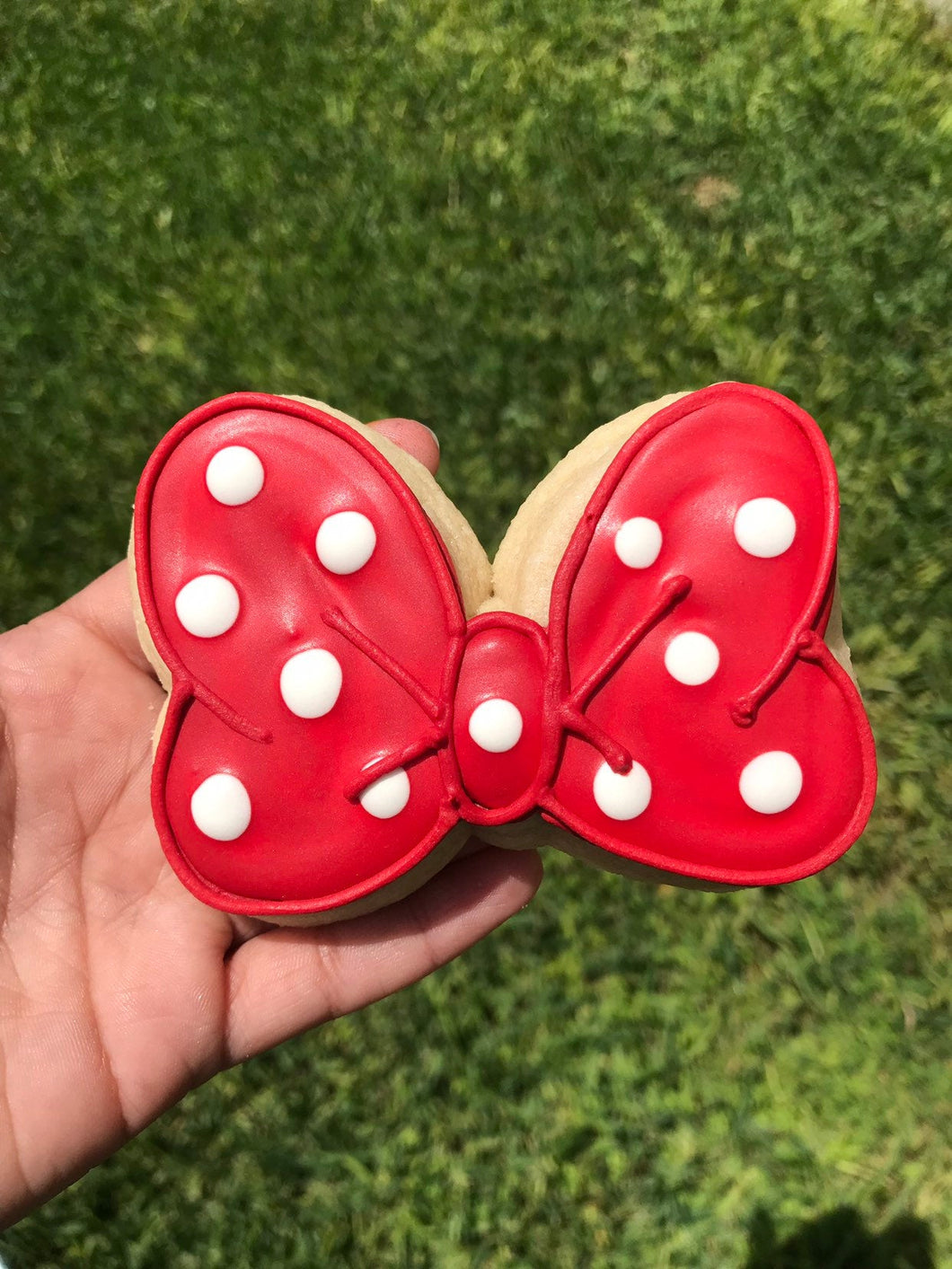 Miss Mouse Bow Cookie Cutter